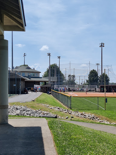 Park «Skyview Park», reviews and photos, 2700 Watterson Trail, Jeffersontown, KY 40299, USA