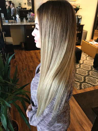Beauty Salon «Mane Connection Hair Salon», reviews and photos, 39265 Grand River Ave, Farmington, MI 48335, USA