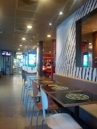 Photo n°34 de McDonald's à Laval ()