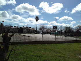 Plaza "La Guayreña"