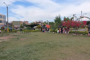 Parque Infantil - Nueva Cajamarca image