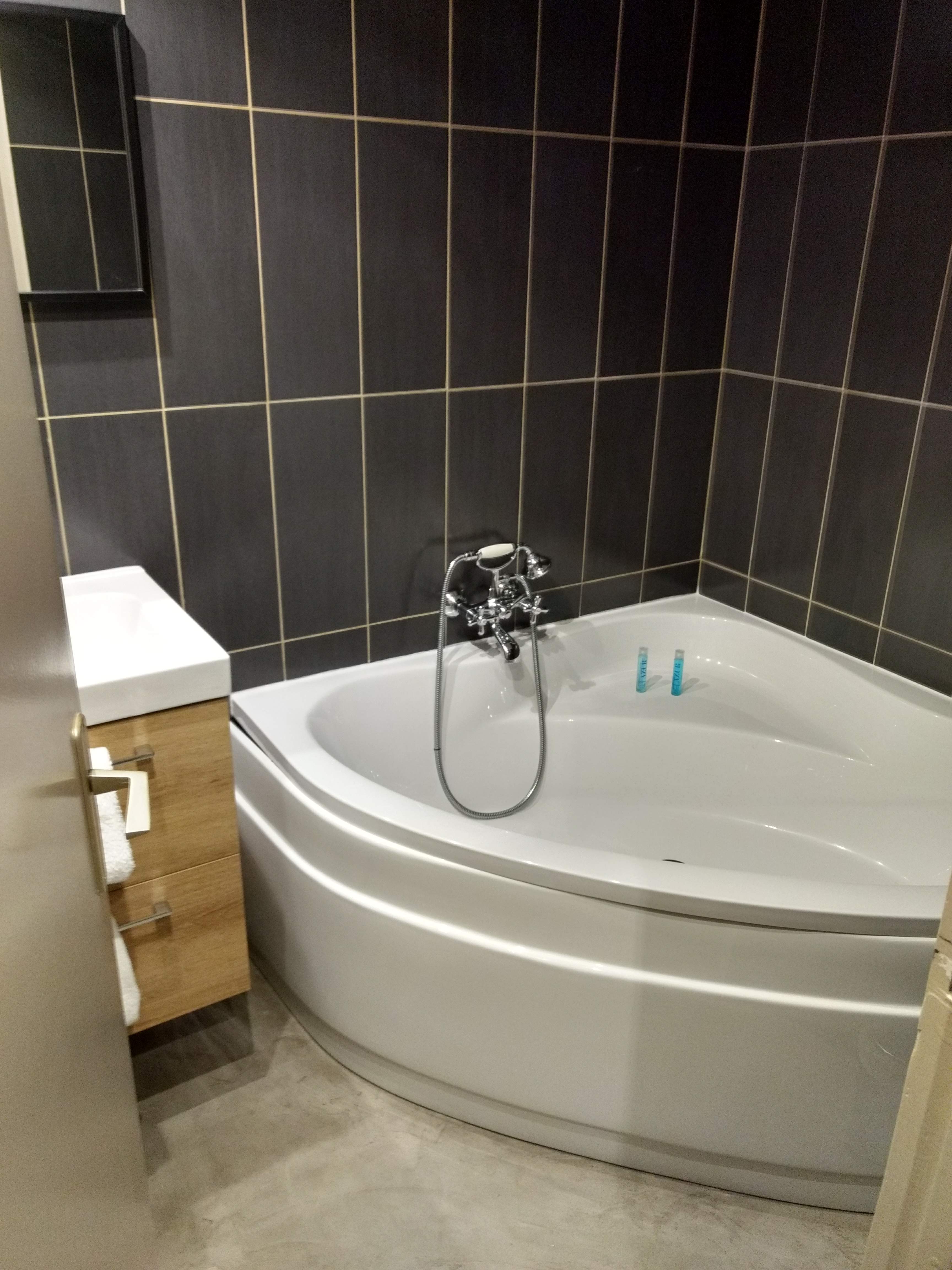 Photo n° 3 de l'avis de Anson.a fait le 25/02/2019 à 20:32