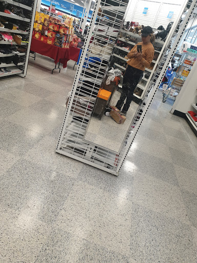 Clothing Store «Ross Dress for Less», reviews and photos, 2015 Sebastopol Rd, Santa Rosa, CA 95407, USA