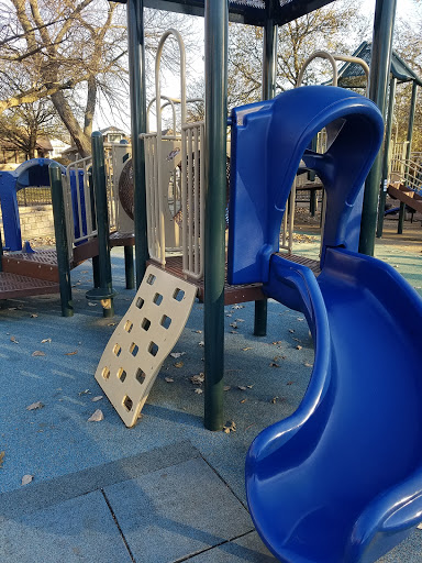 Park «Chicago Park District River Park», reviews and photos, 5100 N Francisco Ave, Chicago, IL 60625, USA