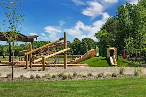 Hinton Park image