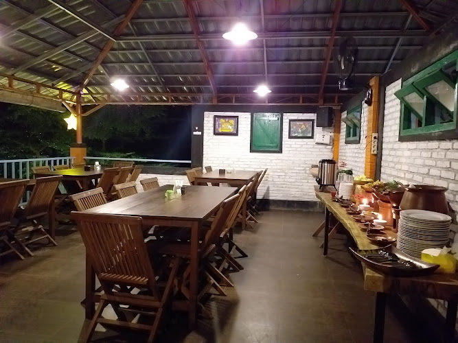 The Manglung View & Resto