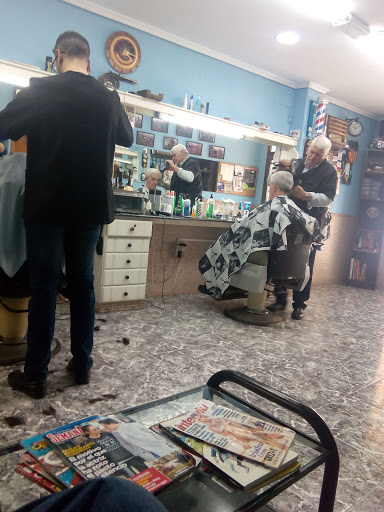 Perruqueria d'hòmens Richard en Tavernes de la Valldigna, Valencia