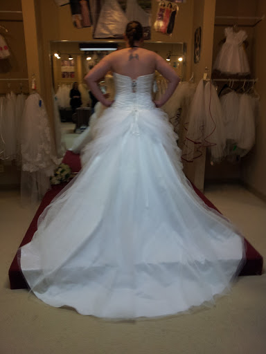 Bridal Shop «Elegant Repeats & Elegant Bridal & Formal», reviews and photos, 4700 Tama St SE, Cedar Rapids, IA 52403, USA