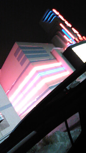 Movie Theater «Regal Cinemas Niagara Falls 12», reviews and photos, 720 Builders Way, Niagara Falls, NY 14304, USA