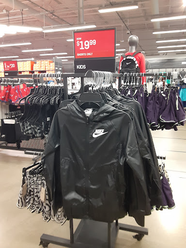 Sporting Goods Store «Nike Factory Store», reviews and photos, 20 City Blvd W #617, Orange, CA 92868, USA