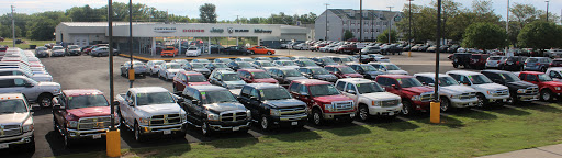 Car Dealer «Midway Chrysler Dodge Jeep Ram», reviews and photos, 219 2nd Ave E, Kearney, NE 68847, USA