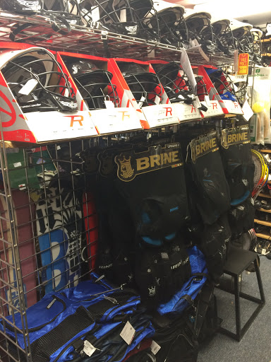 Sporting Goods Store «Play It Again Sports», reviews and photos, 15 S Main St, West Hartford, CT 06107, USA