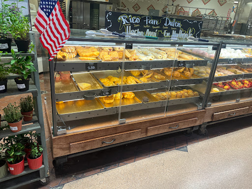 Grocery Store «Northgate Gonzalez Markets», reviews and photos, 11660 Firestone Blvd, Norwalk, CA 90650, USA