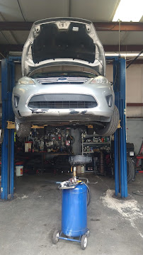 J.A.Z. Auto Repairs-Taller mecánico - Photo 9 - Car repair in Raleigh, NC, Raleigh