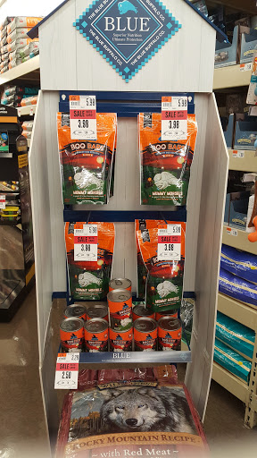 Pet Supply Store «Pet Supplies Plus», reviews and photos, 911 N Cable Rd a, Lima, OH 45805, USA