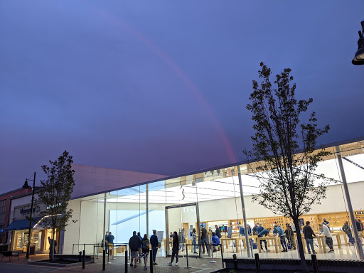 Computer Store «Apple MarketStreet», reviews and photos, 1220 Market St, Lynnfield, MA 01940, USA