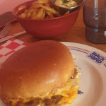 Photo n° 1 de l'avis de Morgane.e fait le 16/06/2023 à 22:22 pour BACKYARD - Brique House à Bordeaux