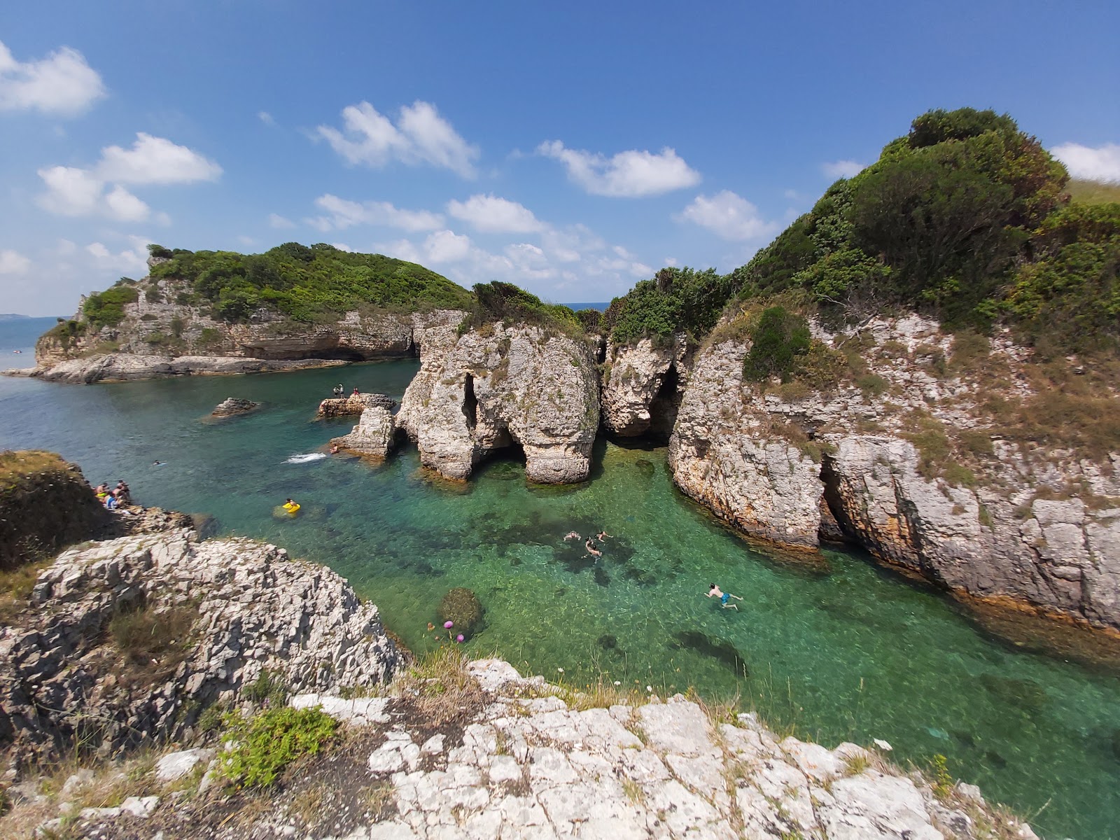 Agva Kilim Cliffs'in fotoğrafı ve güzel manzarası