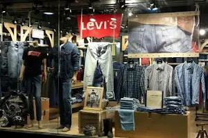 Levi's Exclusive Store image