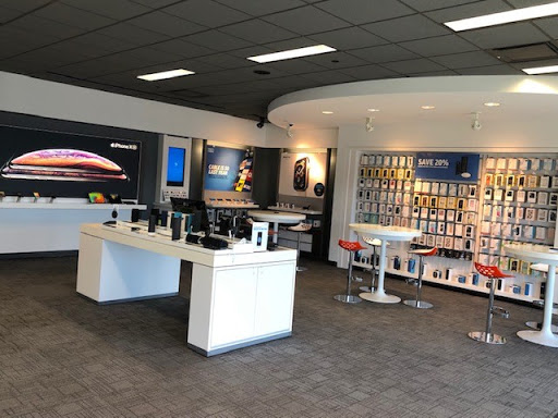 Cell Phone Store «AT&T», reviews and photos, 7634 150th St W, Apple Valley, MN 55124, USA