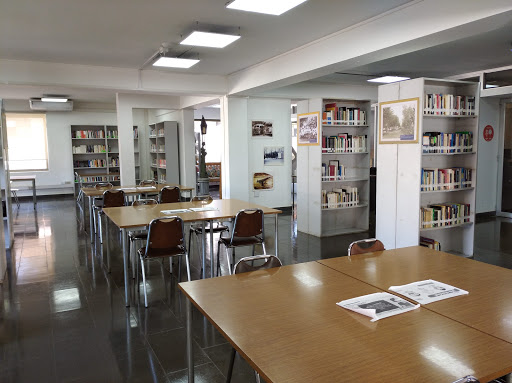 Biblioteca San Bernardo
