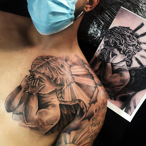 Avaliações doRR tattoos studio em Porto - Estúdio de tatuagem