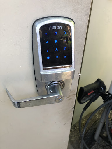 Locksmith «A-Medeko Locksmith Security System», reviews and photos, 7005 W 3rd Ct, Hialeah, FL 33014, USA