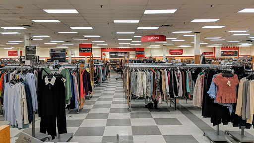 Department Store «T.J. Maxx», reviews and photos, 154 Rt. 9 - Rd 3, Englishtown, NJ 07726, USA