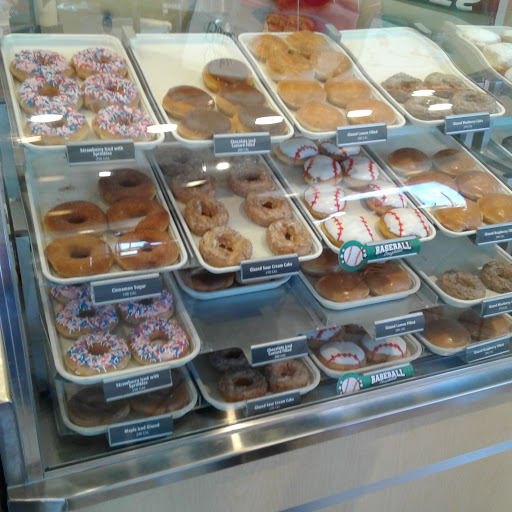 Bakery «Krispy Kreme Doughnuts», reviews and photos, 7428 Denton Hwy, Watauga, TX 76148, USA