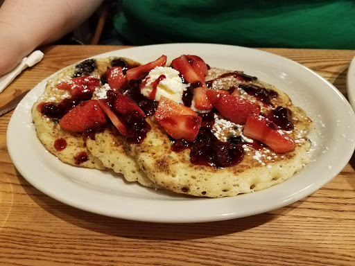 American Restaurant «Cracker Barrel Old Country Store», reviews and photos, 6175 McDonough Dr NW, Norcross, GA 30093, USA