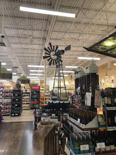 Grocery Store «Lowes Foods on Tryon Road», reviews and photos, 6430 Tryon Rd, Cary, NC 27513, USA