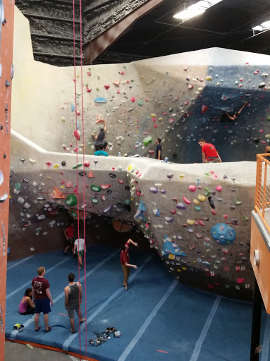 Rock Climbing Gym «inSPIRE Rock Indoor Climbing & Team Building Center», reviews and photos, 403 E Louetta Rd, Spring, TX 77373, USA