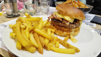 Hamburger du Restaurant Le J'S Brasserie à Le Luc - n°11