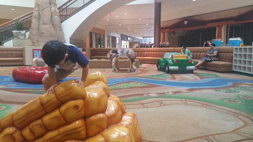 Shopping Mall «Fiesta Mall», reviews and photos, 1445 W Southern Ave, Mesa, AZ 85202, USA