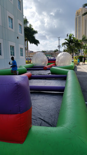 Recreation Center «Pelican Community Park», reviews and photos, 18115 N Bay Rd, Sunny Isles Beach, FL 33160, USA