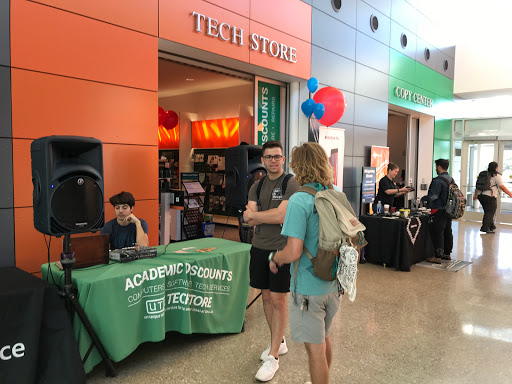 Computer Store «UTD Technology Store», reviews and photos, 800 W Campbell Rd, Richardson, TX 75080, USA