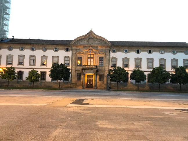 Clínica Dentária Pópulo - Dentista