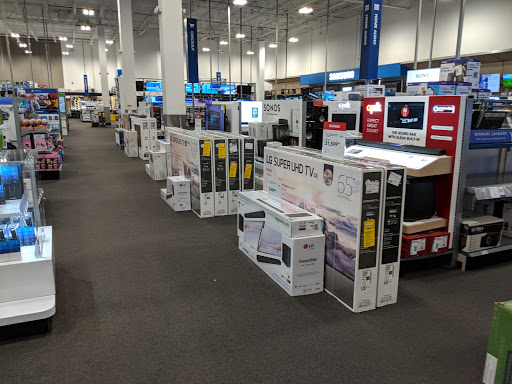 Electronics Store «Best Buy», reviews and photos, 15854 South La Grange Road, Orland Park, IL 60462, USA