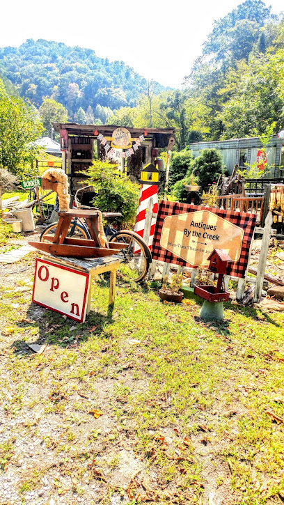 Antiques by the Creek at 3-Mile Creek Farms