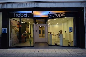Hotel Zerupe image
