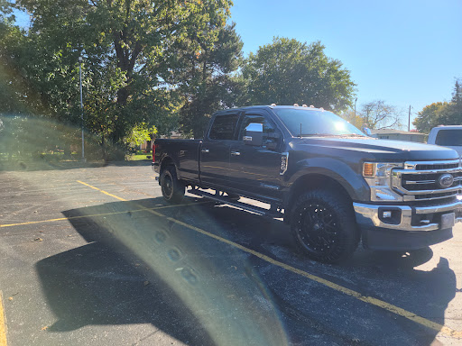 Tire Shop «Discount Tire», reviews and photos, 42990 Grand River Ave, Novi, MI 48375, USA