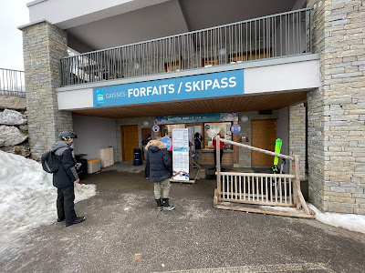 Caisses des remontées mécaniques à Samoëns