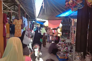 Pasar Ahad image