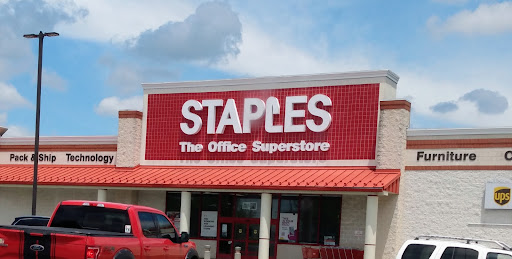 Office Supply Store «Staples», reviews and photos, 128 Sunset Blvd, New Castle, DE 19720, USA