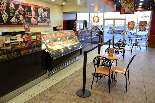 Ice Cream Shop «Cold Stone Creamery», reviews and photos, 2210 Edgewood Rd SW #300, Cedar Rapids, IA 52404, USA