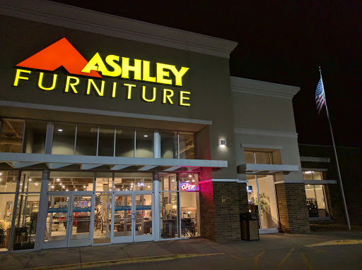 Furniture Store «Ashley HomeStore», reviews and photos, 4771 S 27th St, Greenfield, WI 53220, USA