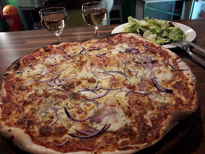 Pizza Movie . Repris par successeur début juin 2020 à Les Sables-d'Olonne