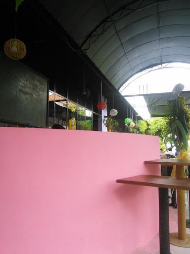 MM Garden Cafe