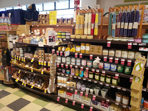 Grocery Store «Whole Foods Market», reviews and photos, 170 Great Rd, Bedford, MA 01730, USA