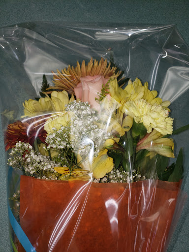 Florist «Brentwood Florist», reviews and photos, 572 Suffolk Ave, Brentwood, NY 11717, USA